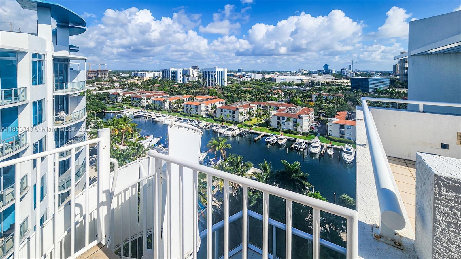 THE ATRIUM AT AVENTURA CO - Residential Lease