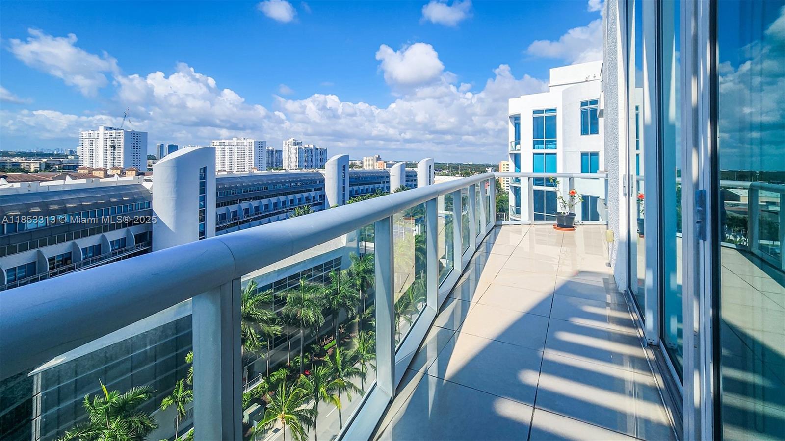 THE ATRIUM AT AVENTURA CO - Residential Lease