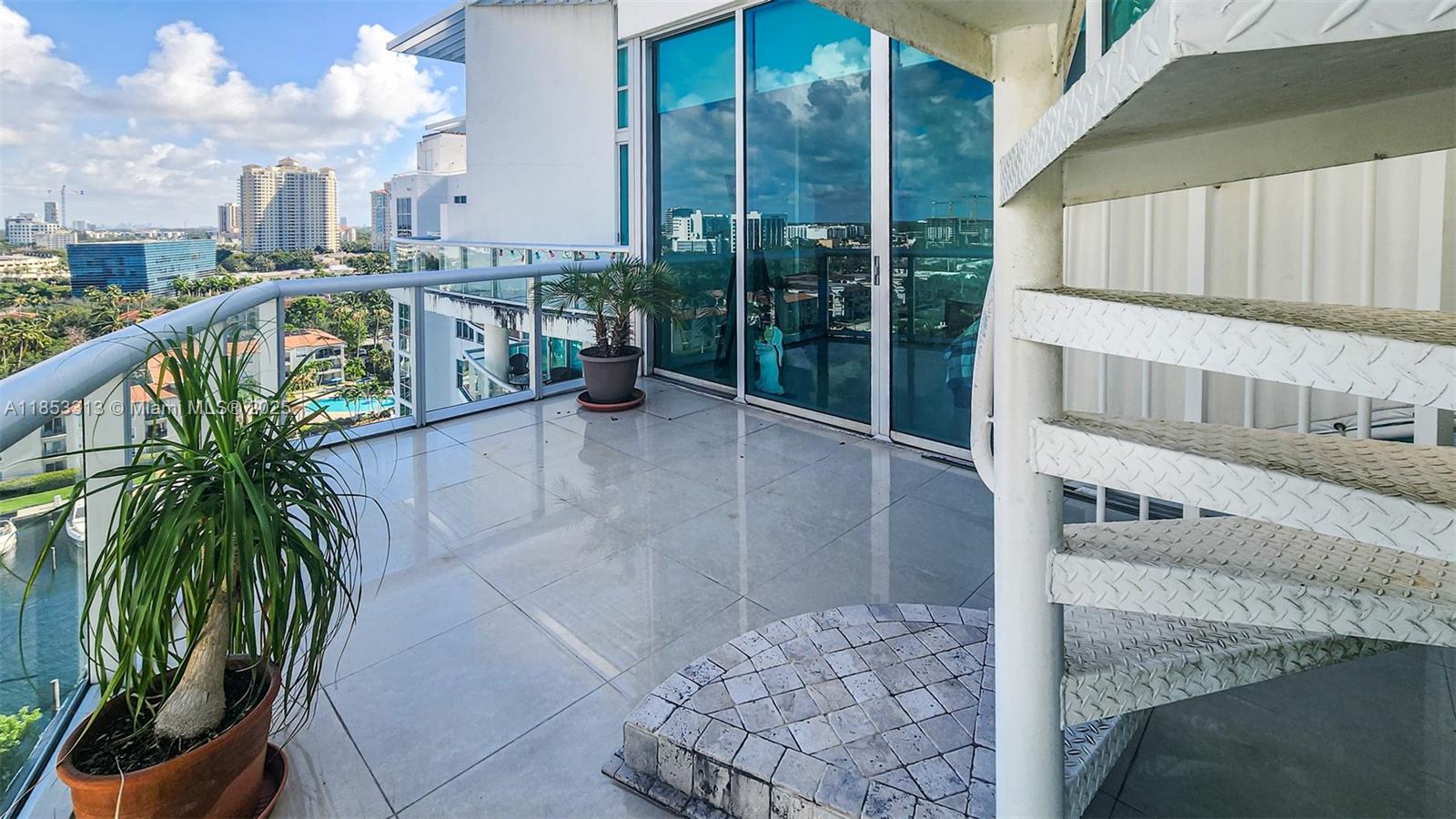 THE ATRIUM AT AVENTURA CO - Residential Lease