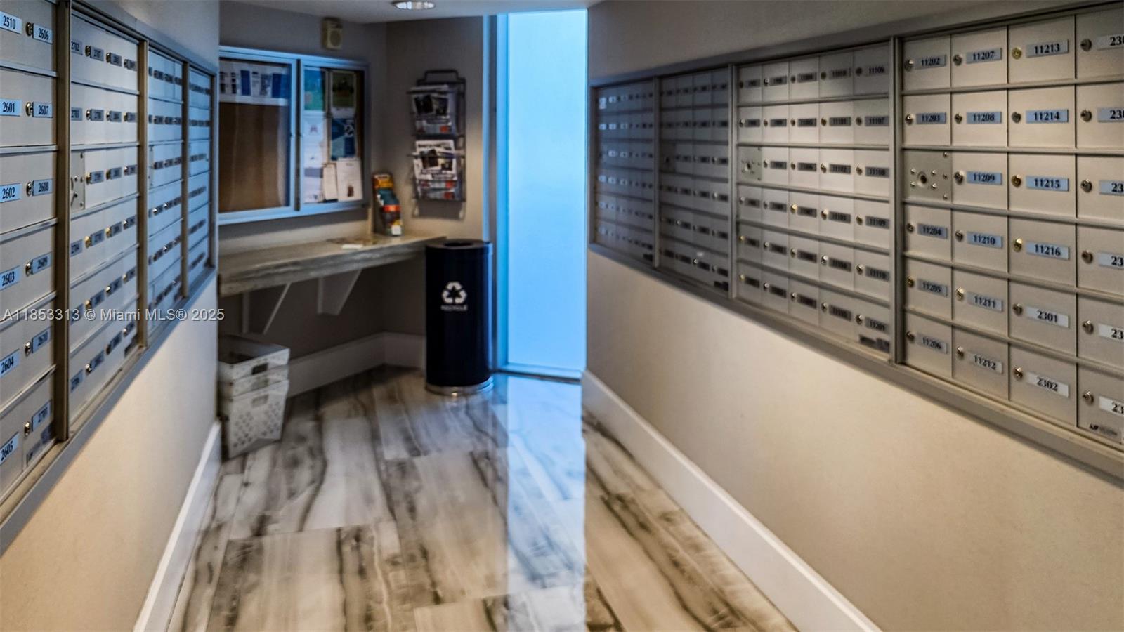 THE ATRIUM AT AVENTURA CO - Residential Lease