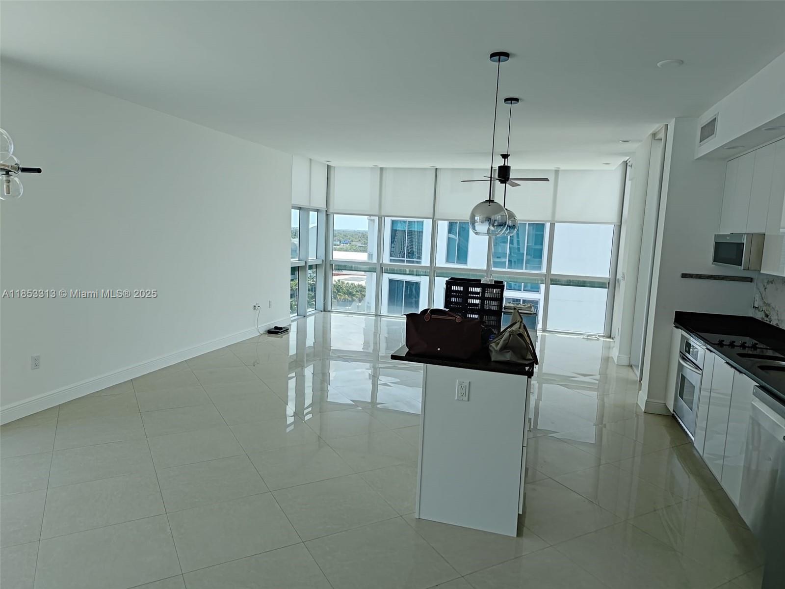 THE ATRIUM AT AVENTURA CO - Residential Lease