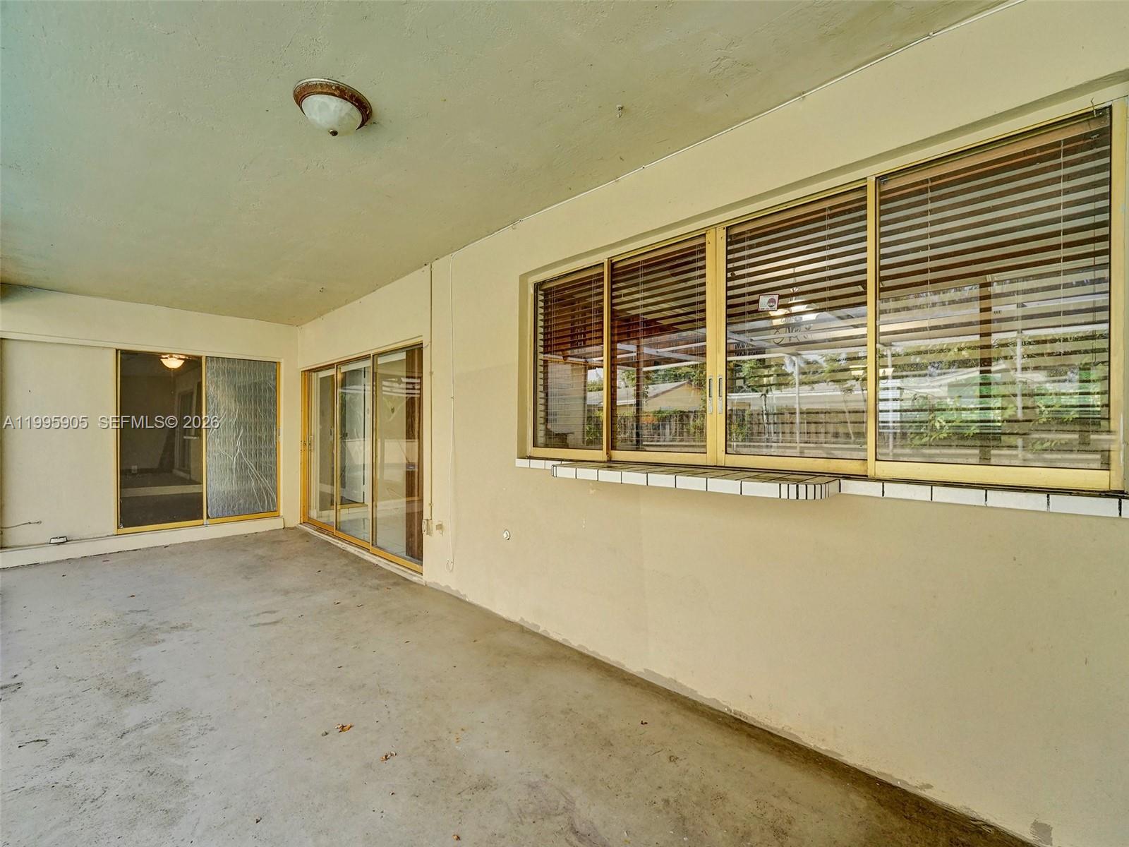 SUNRISE GOLF VILLAGE SECO - Residential Lease