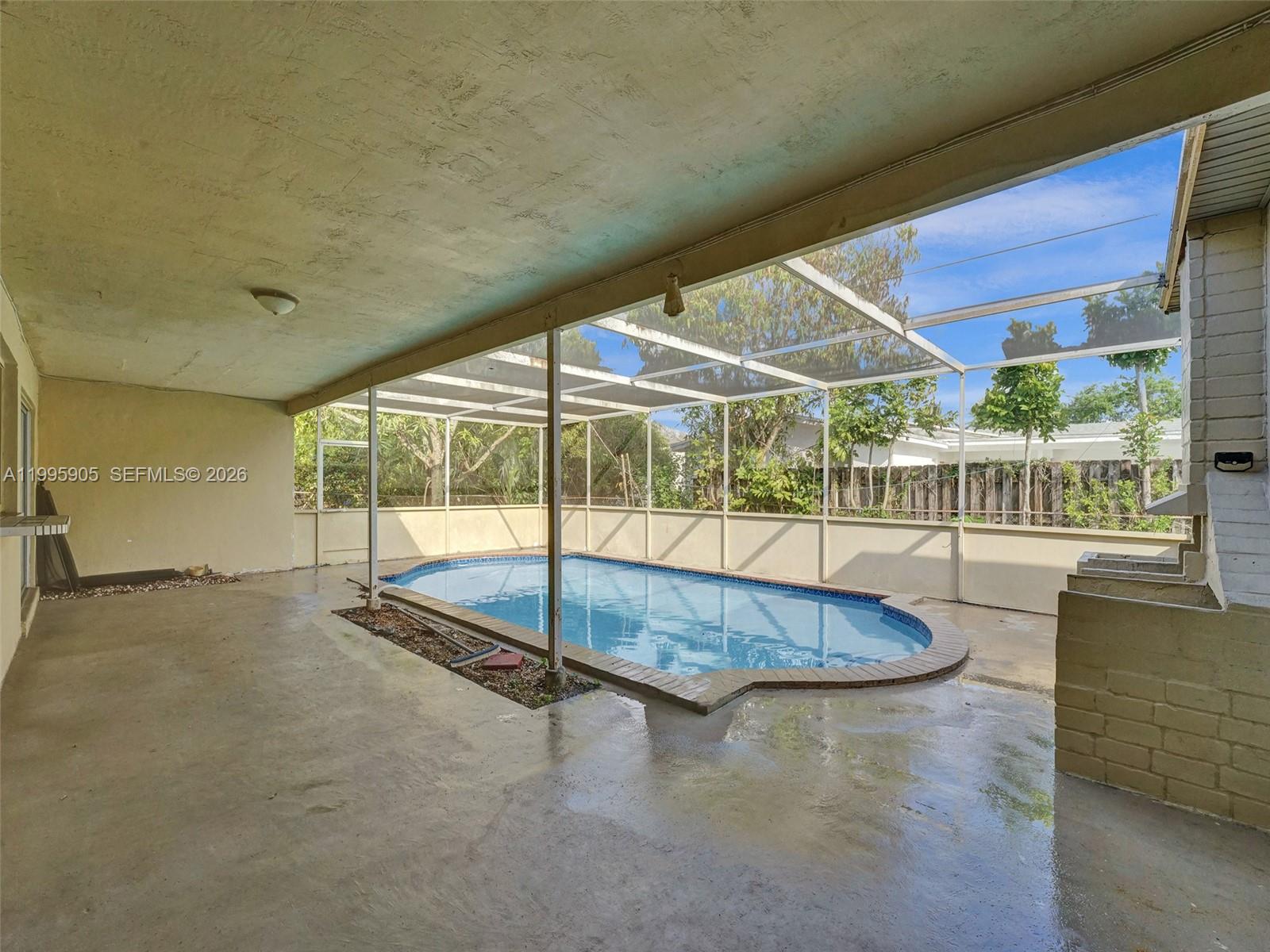 SUNRISE GOLF VILLAGE SECO - Residential Lease