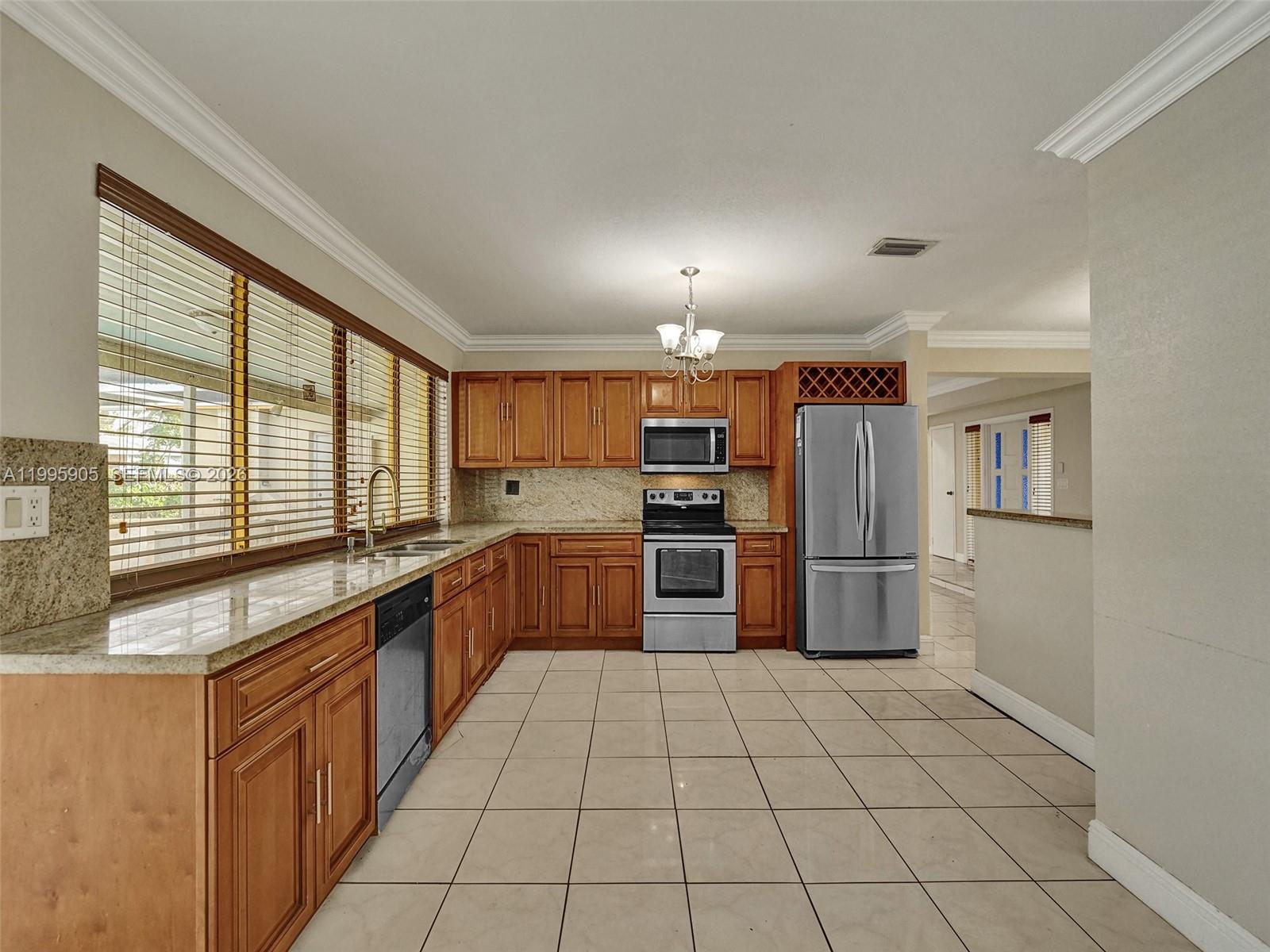 SUNRISE GOLF VILLAGE SECO - Residential Lease