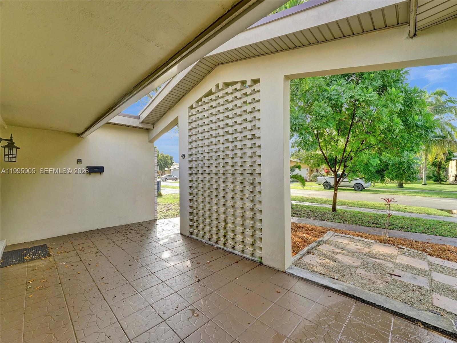 SUNRISE GOLF VILLAGE SECO - Residential Lease