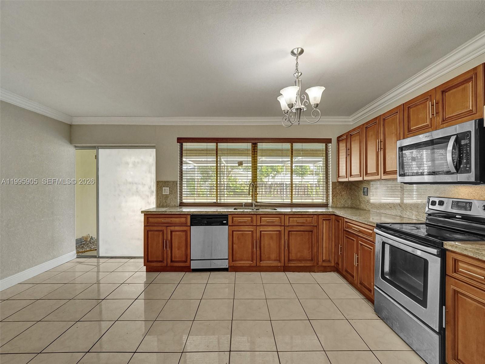 SUNRISE GOLF VILLAGE SECO - Residential Lease