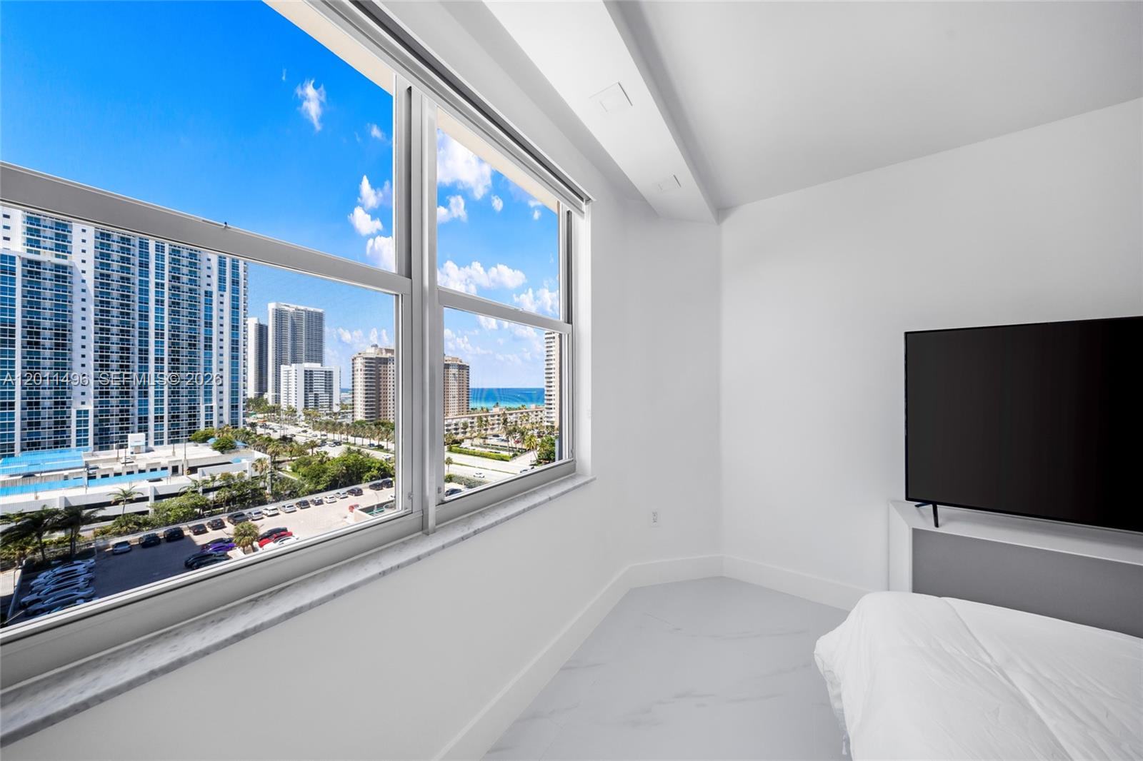 HEMISPHERES CONDO - Residential