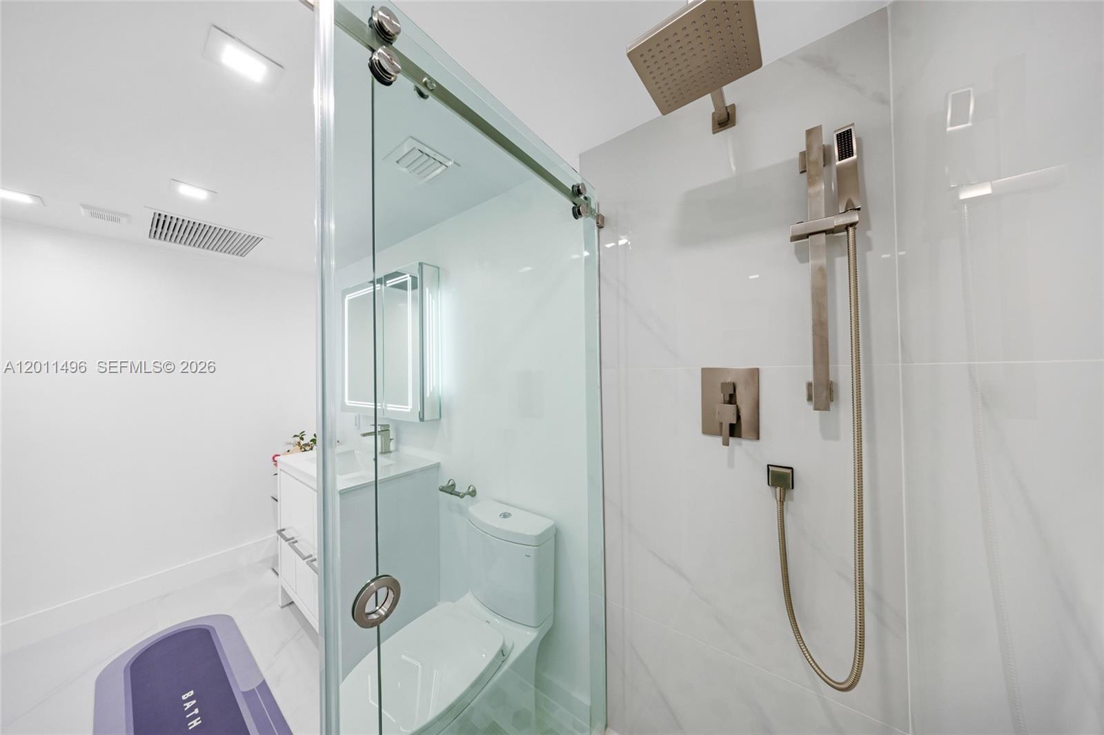 HEMISPHERES CONDO - Residential