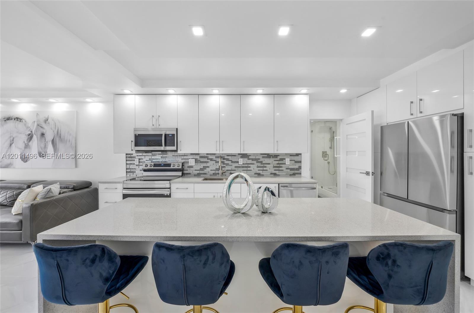 HEMISPHERES CONDO - Residential