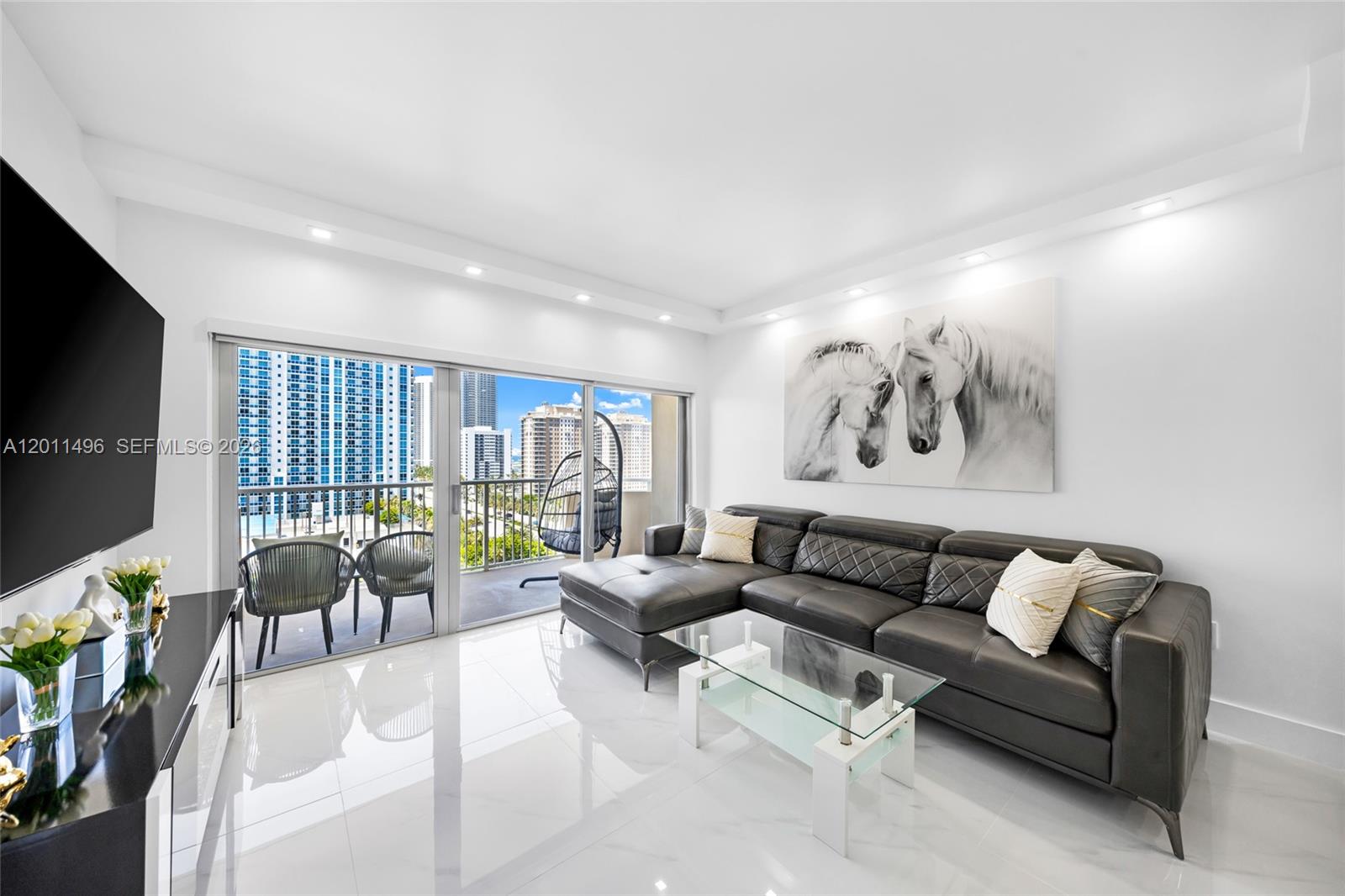 HEMISPHERES CONDO - Residential