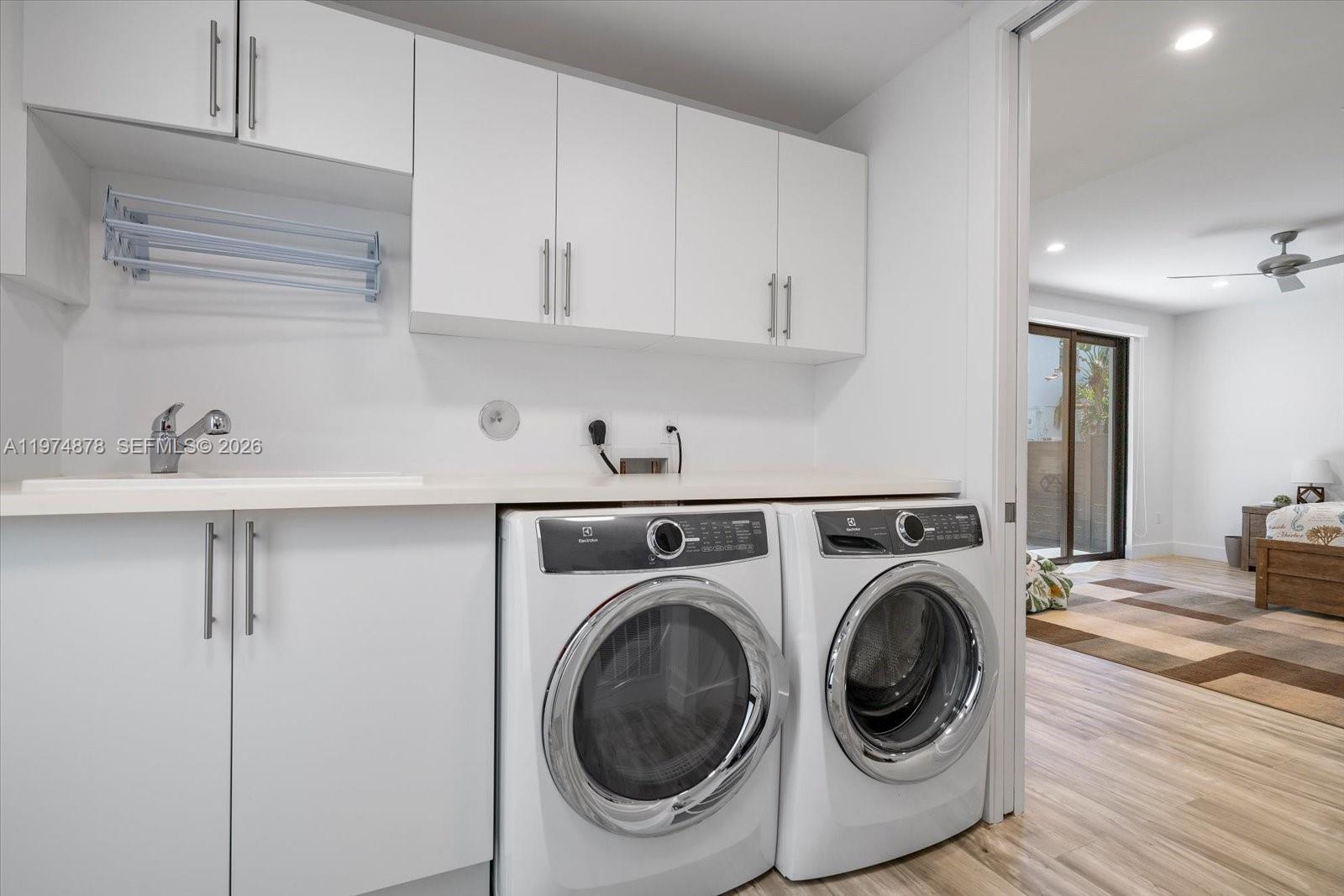 HOLLYWOOD CENTRAL BEACH - Residential Lease