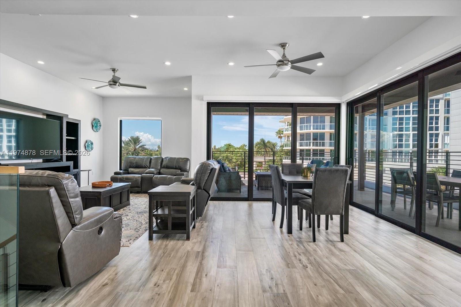 HOLLYWOOD CENTRAL BEACH - Residential Lease