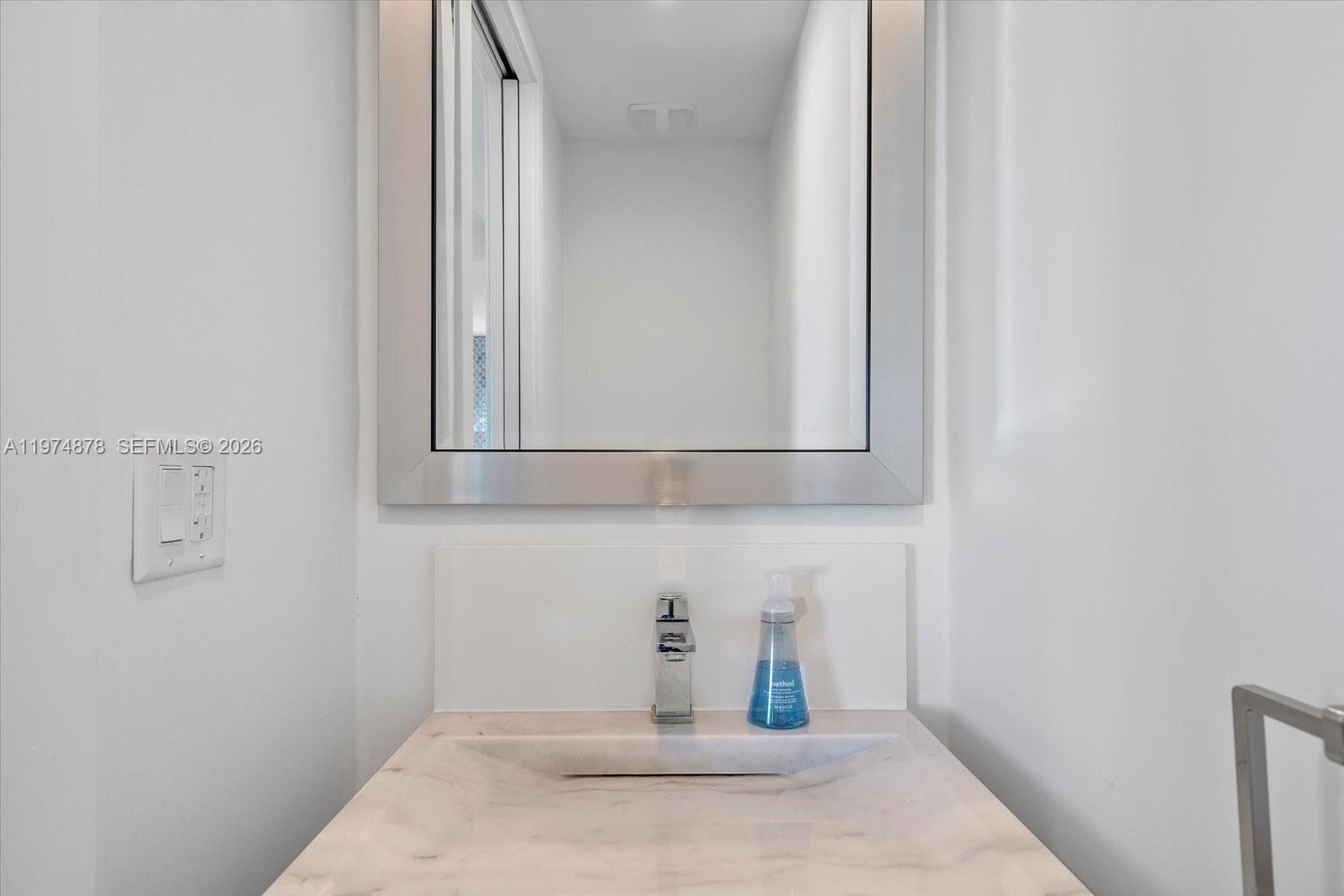 HOLLYWOOD CENTRAL BEACH - Residential Lease