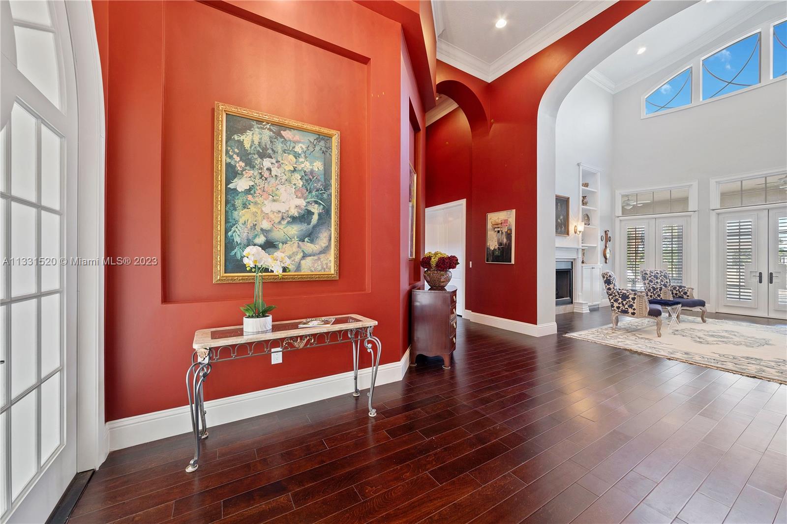 P & J ESTATES - Residential