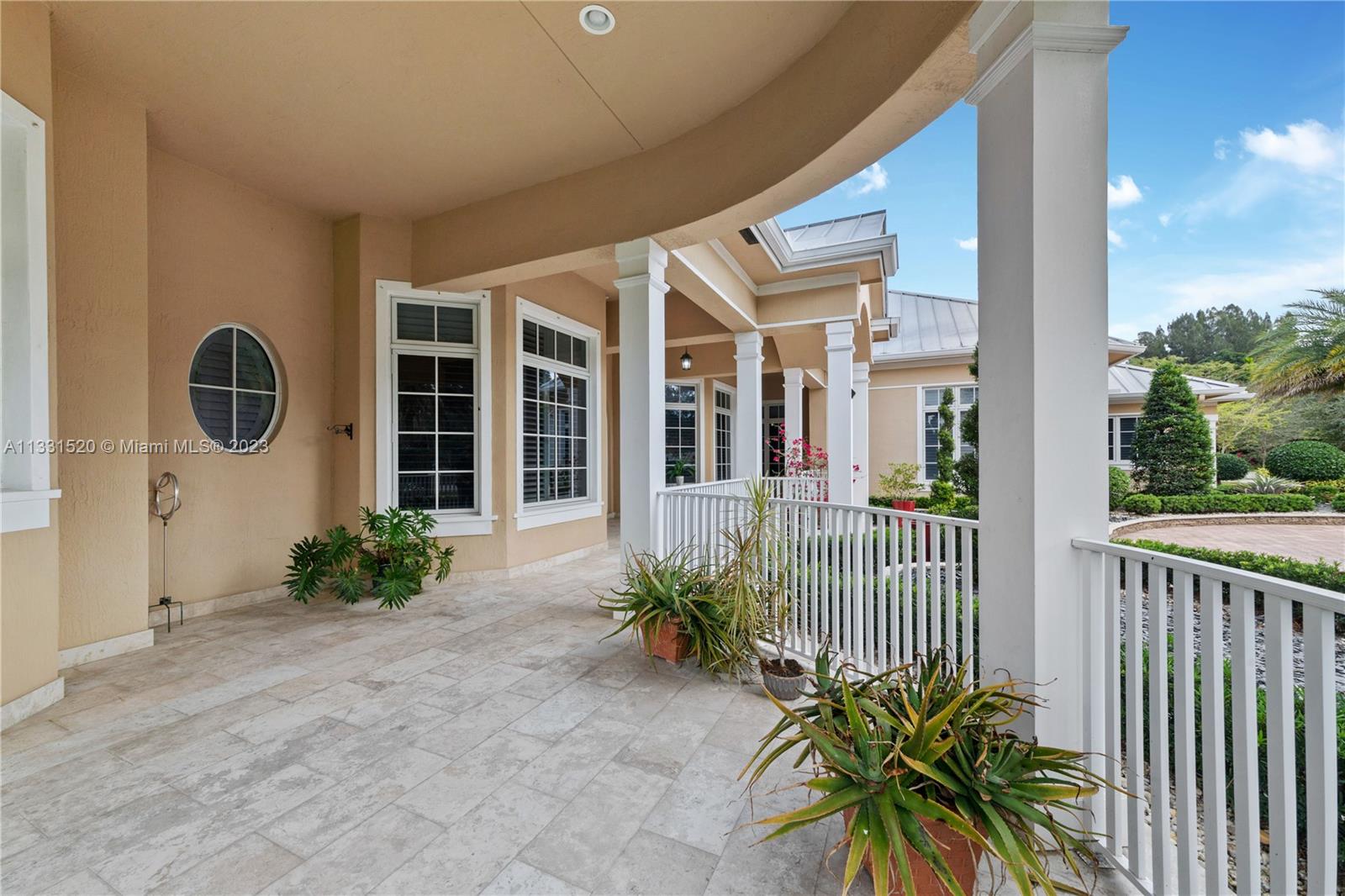 P & J ESTATES - Residential