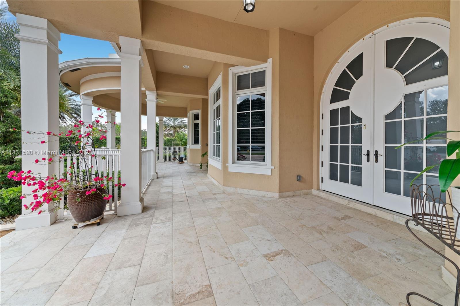 P & J ESTATES - Residential