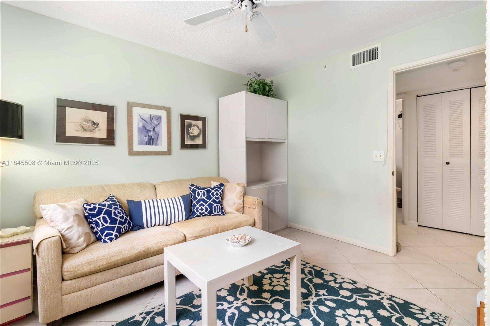 Lakes of Delray - Residential