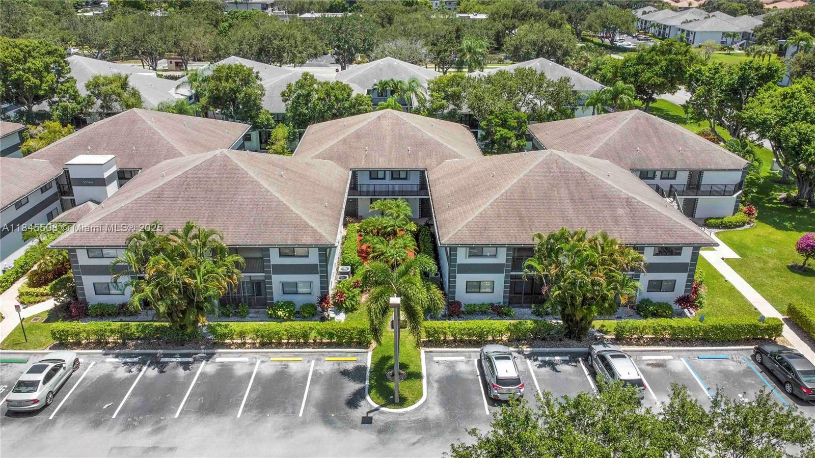 Lakes of Delray - Residential