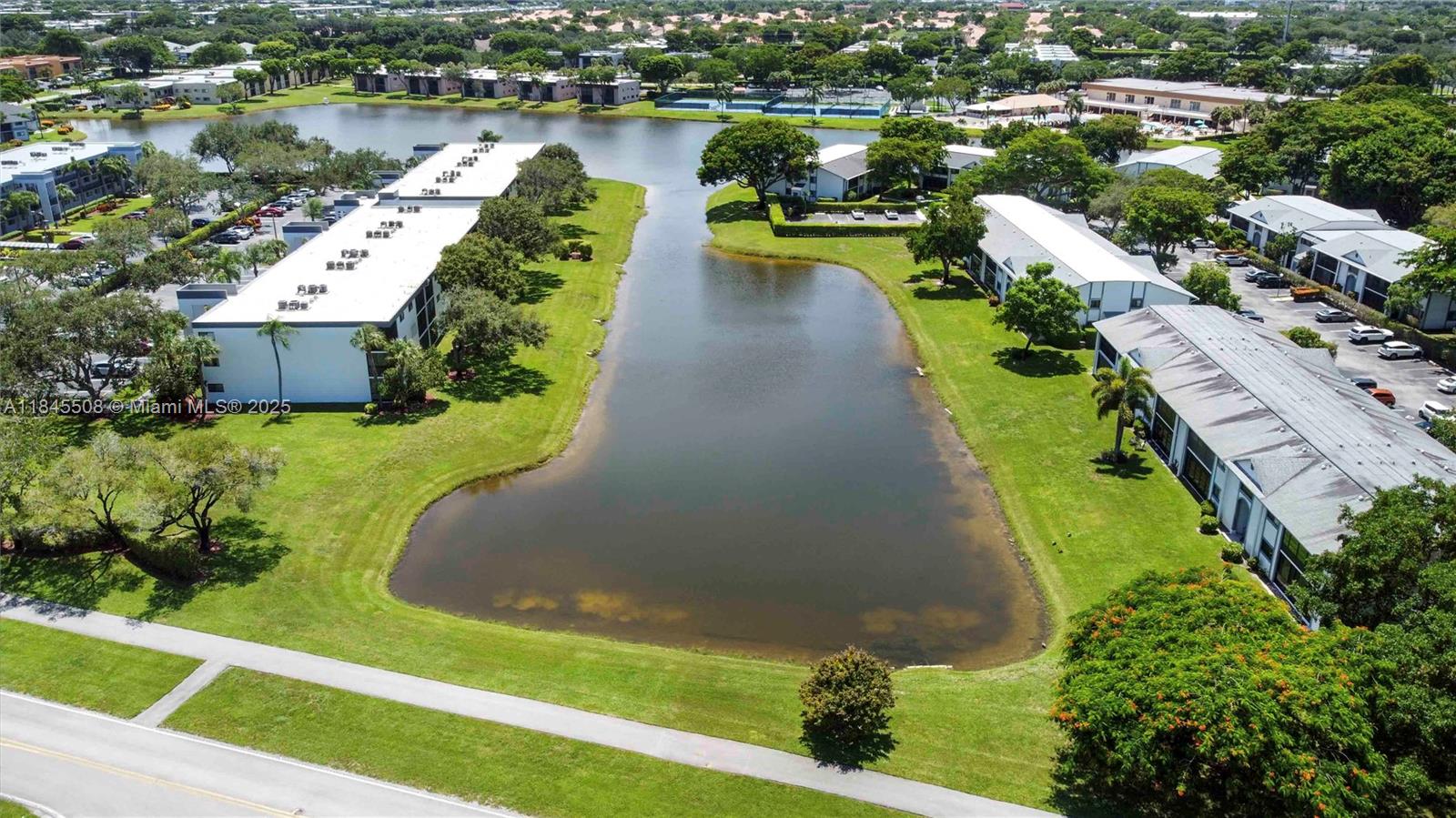 Lakes of Delray - Residential