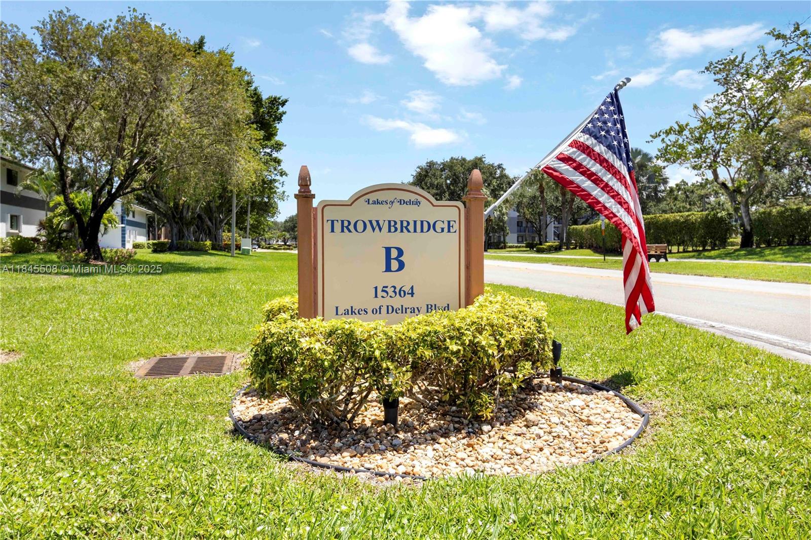 Lakes of Delray - Residential