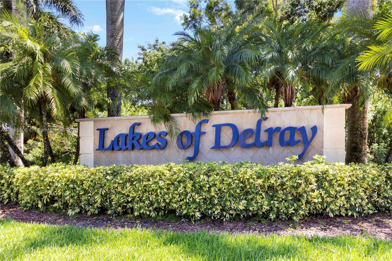 Lakes of Delray - Residential