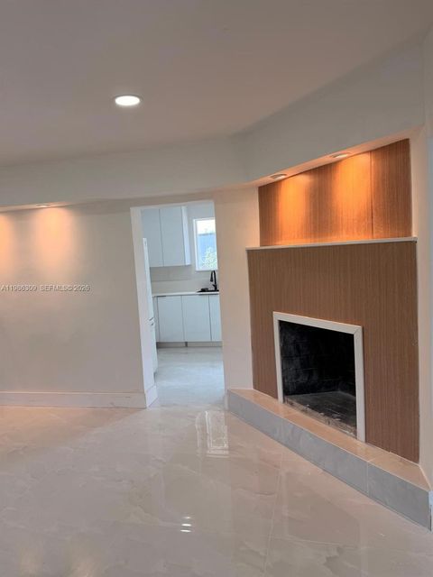 1965 Breezy Ln West Palm Beach FL 33417