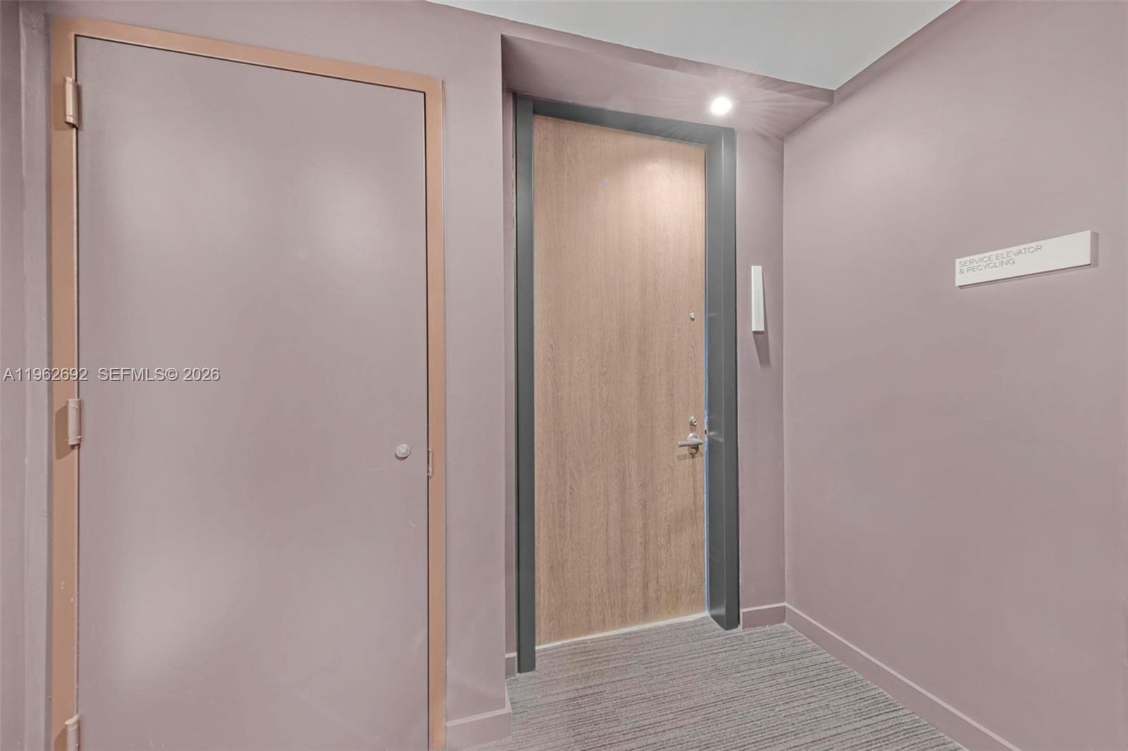 RISE CONDO - Residential