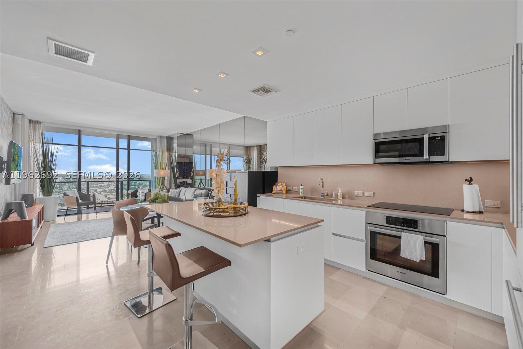 88 SW 7th St 3806