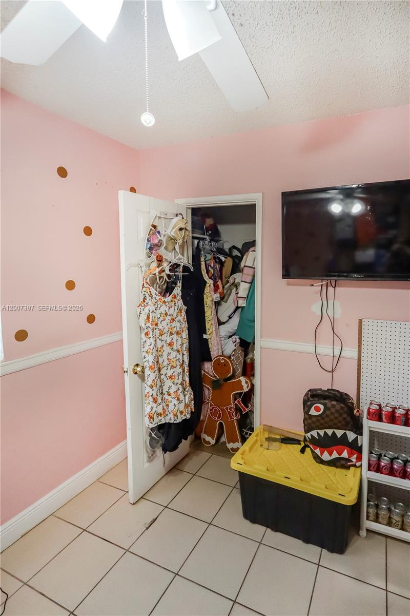 LOGAN CREST REV PL - Residential