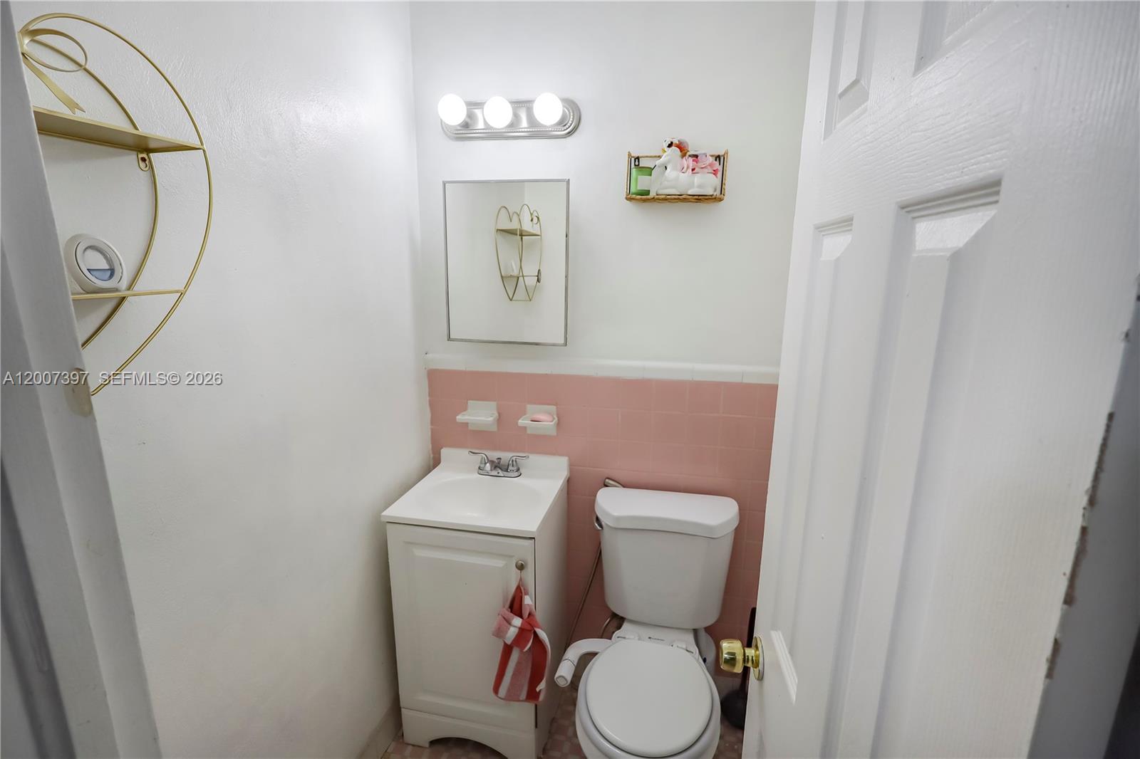 LOGAN CREST REV PL - Residential