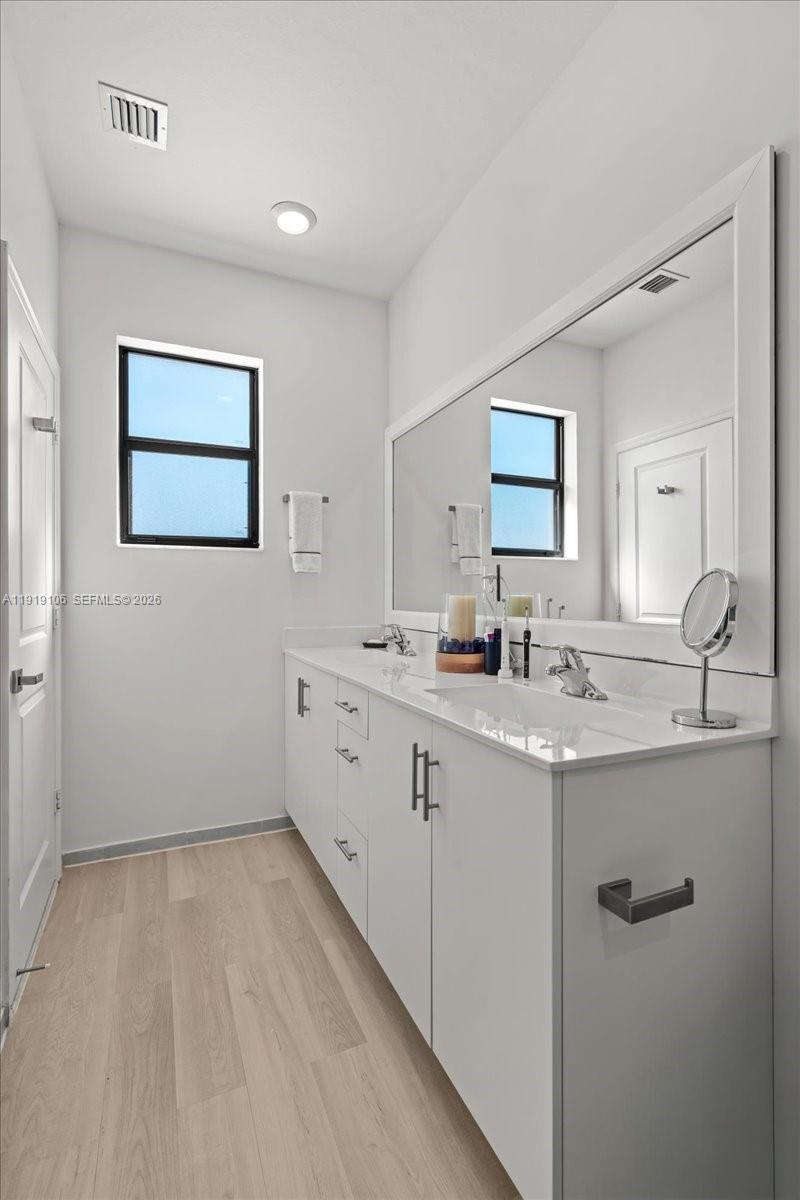 S ALLAPATTAH GDNS - Residential