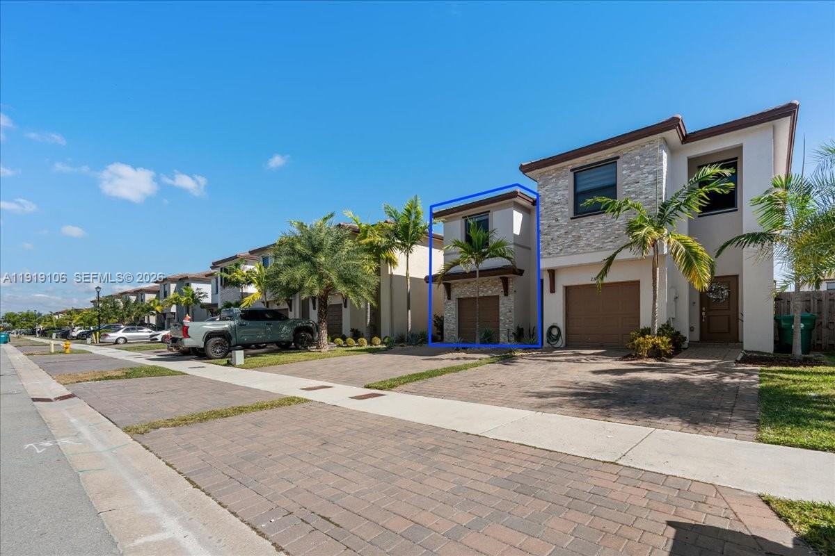 S ALLAPATTAH GDNS - Residential