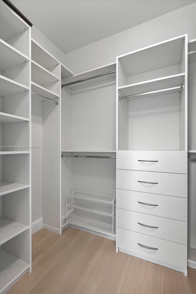 S ALLAPATTAH GDNS - Residential