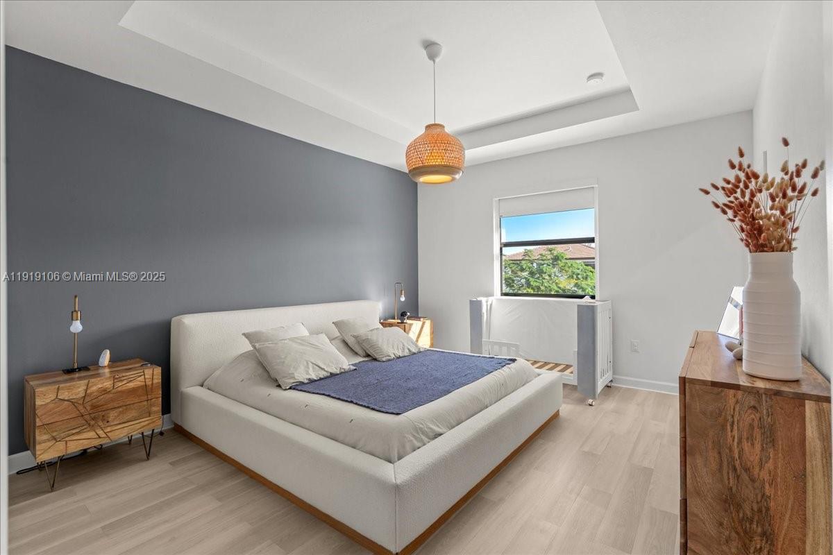 S ALLAPATTAH GDNS - Residential