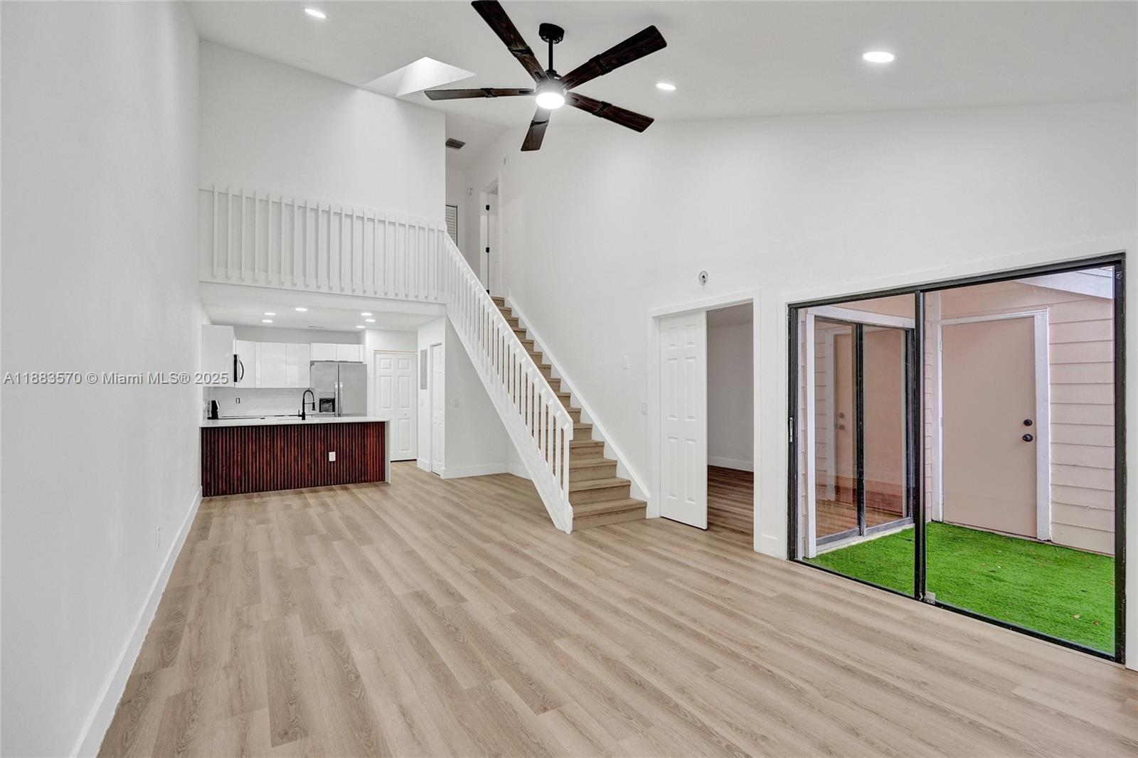 ROCK ISLAND LAND CORP - Residential