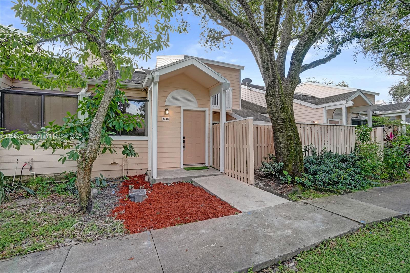 ROCK ISLAND LAND CORP - Residential
