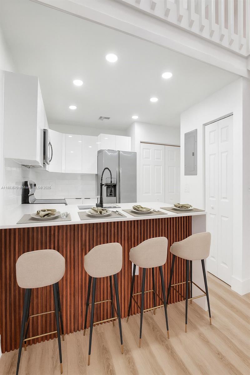 ROCK ISLAND LAND CORP - Residential