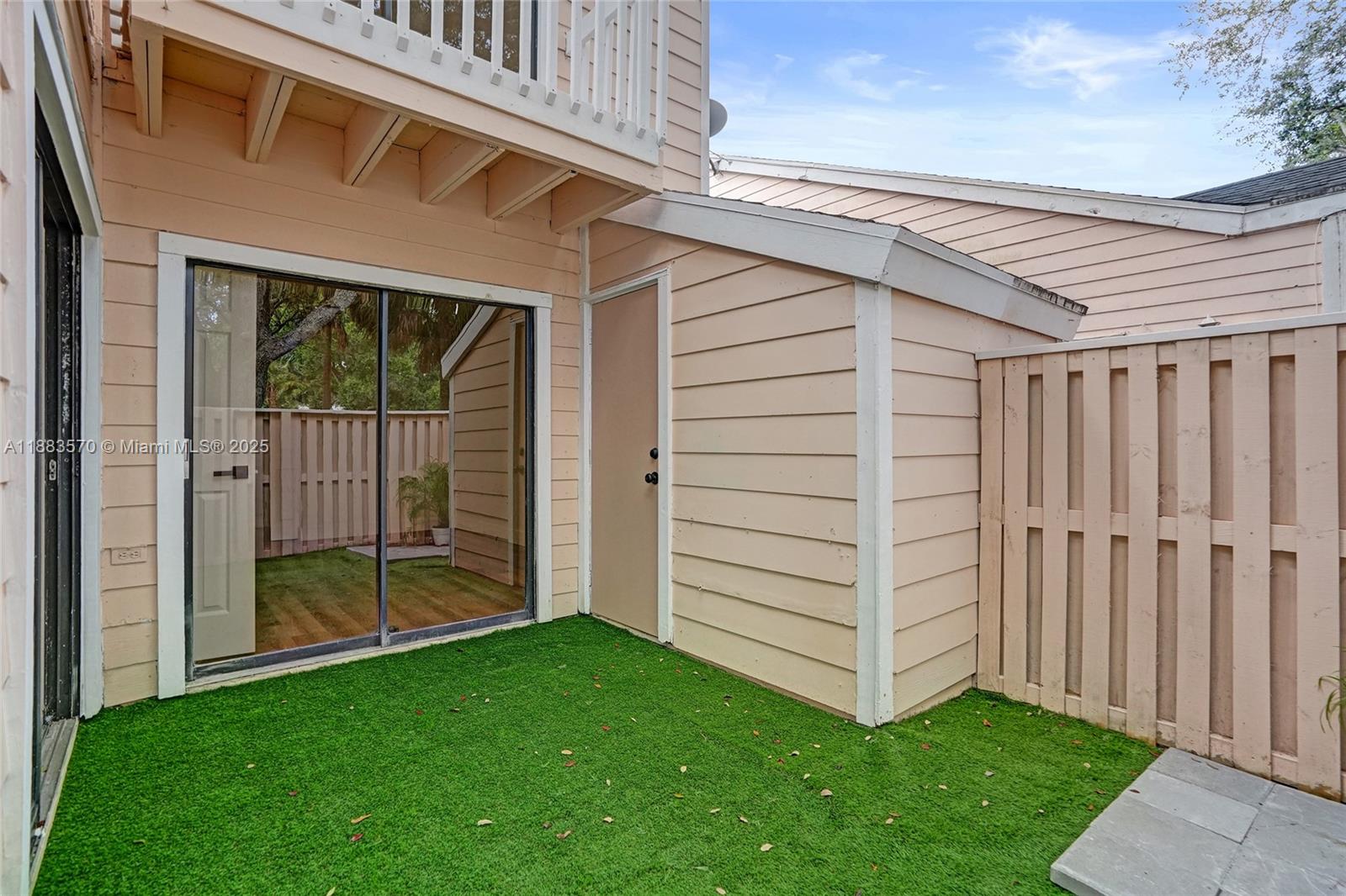 ROCK ISLAND LAND CORP - Residential