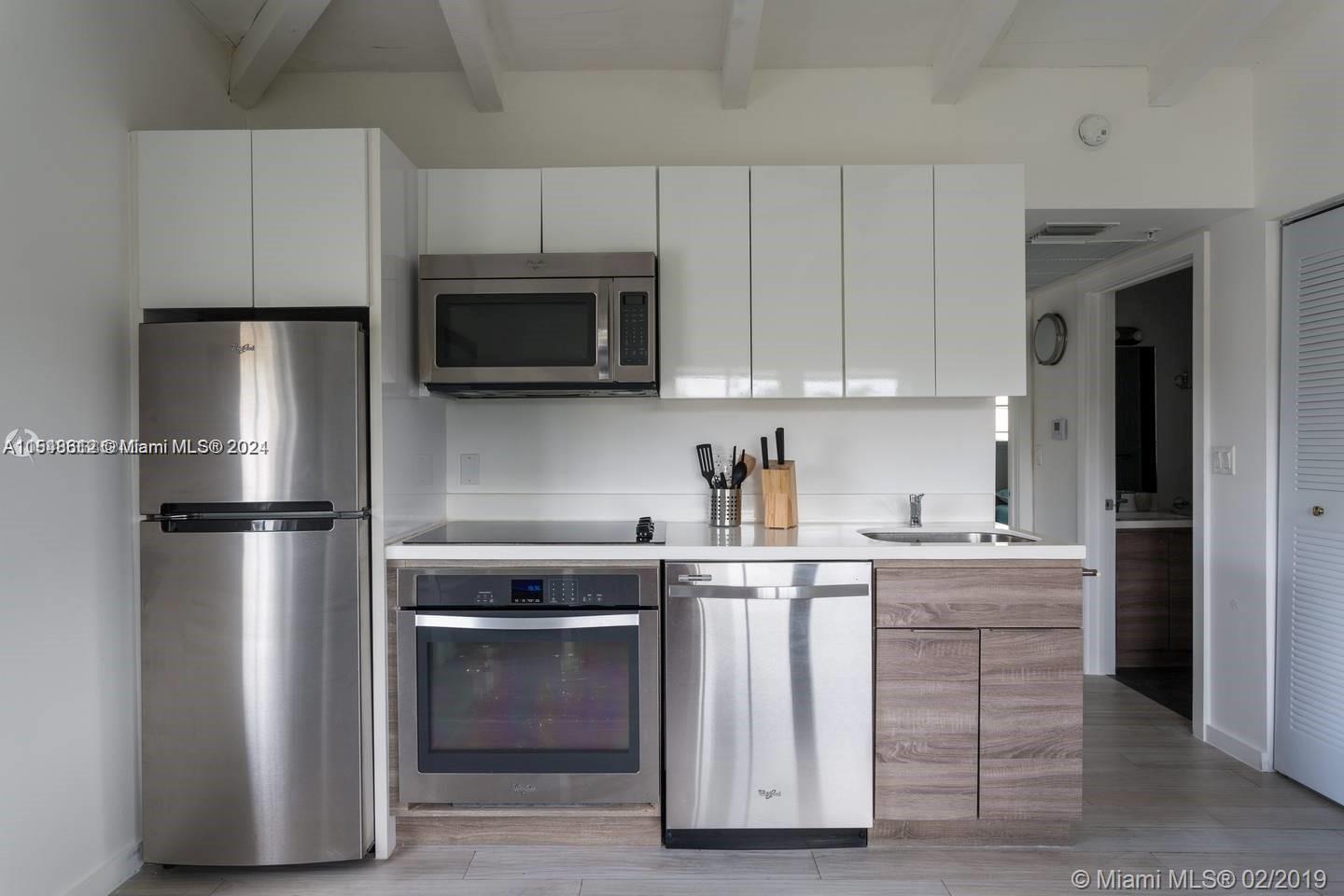 EVA CONDO - Residential