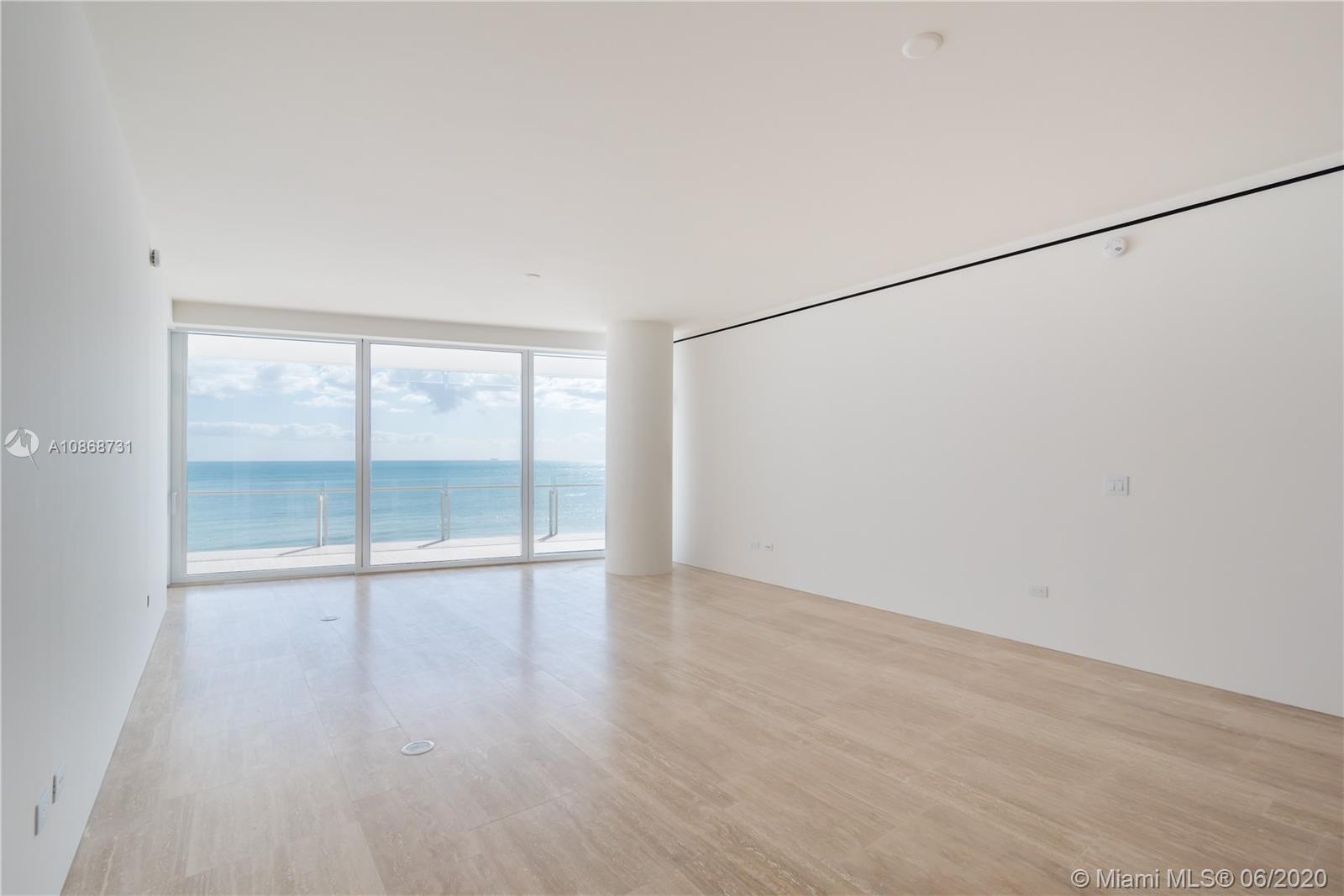 Surf Club Four Seasons - Residential