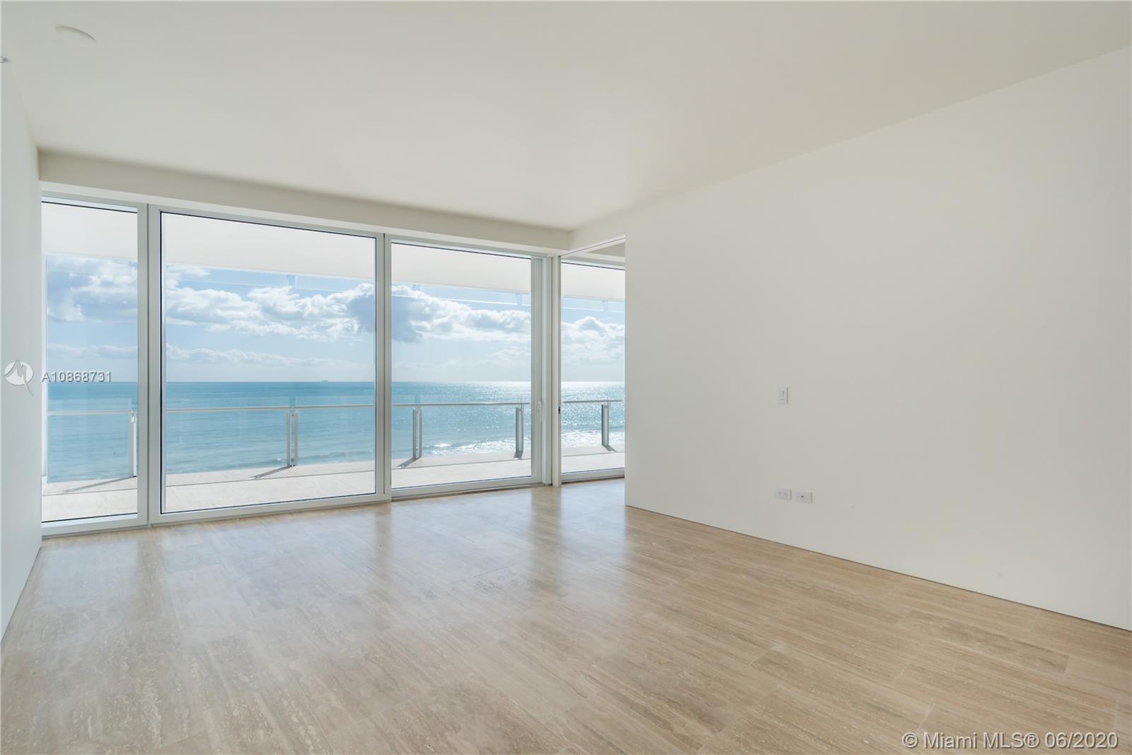 Surf Club Four Seasons - Residential