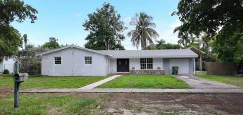 Photo of 504 NW 23rd St, Homestead, FL 33030 (MLS # A12071741)