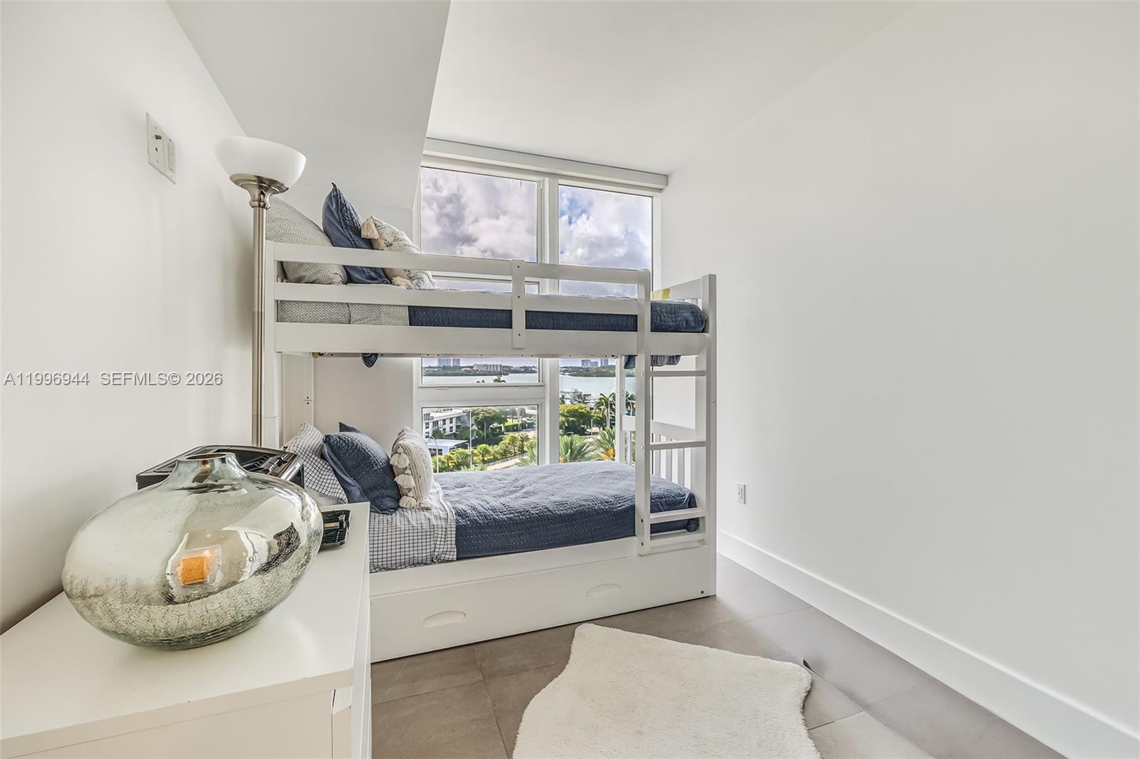 HARBOUR HOUSE - Residential Lease