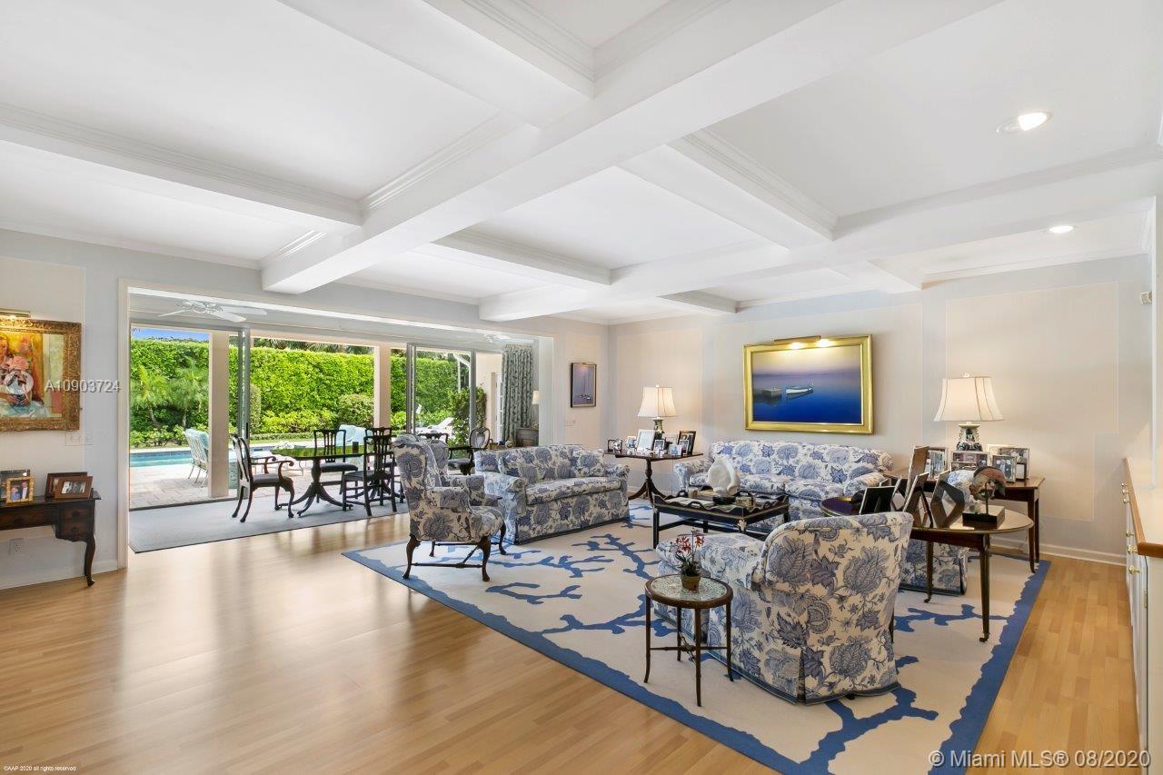 JUPITER ISLAND - Residential