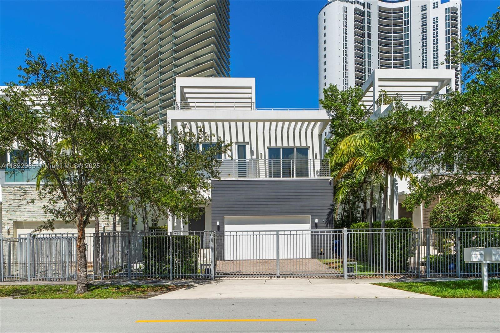 Property for Sale at 18955 Atlantic Blvd, Sunny Isles Beach, Miami-Dade County, Florida - Bedrooms: 5 
Bathrooms: 5  - $2,990,000