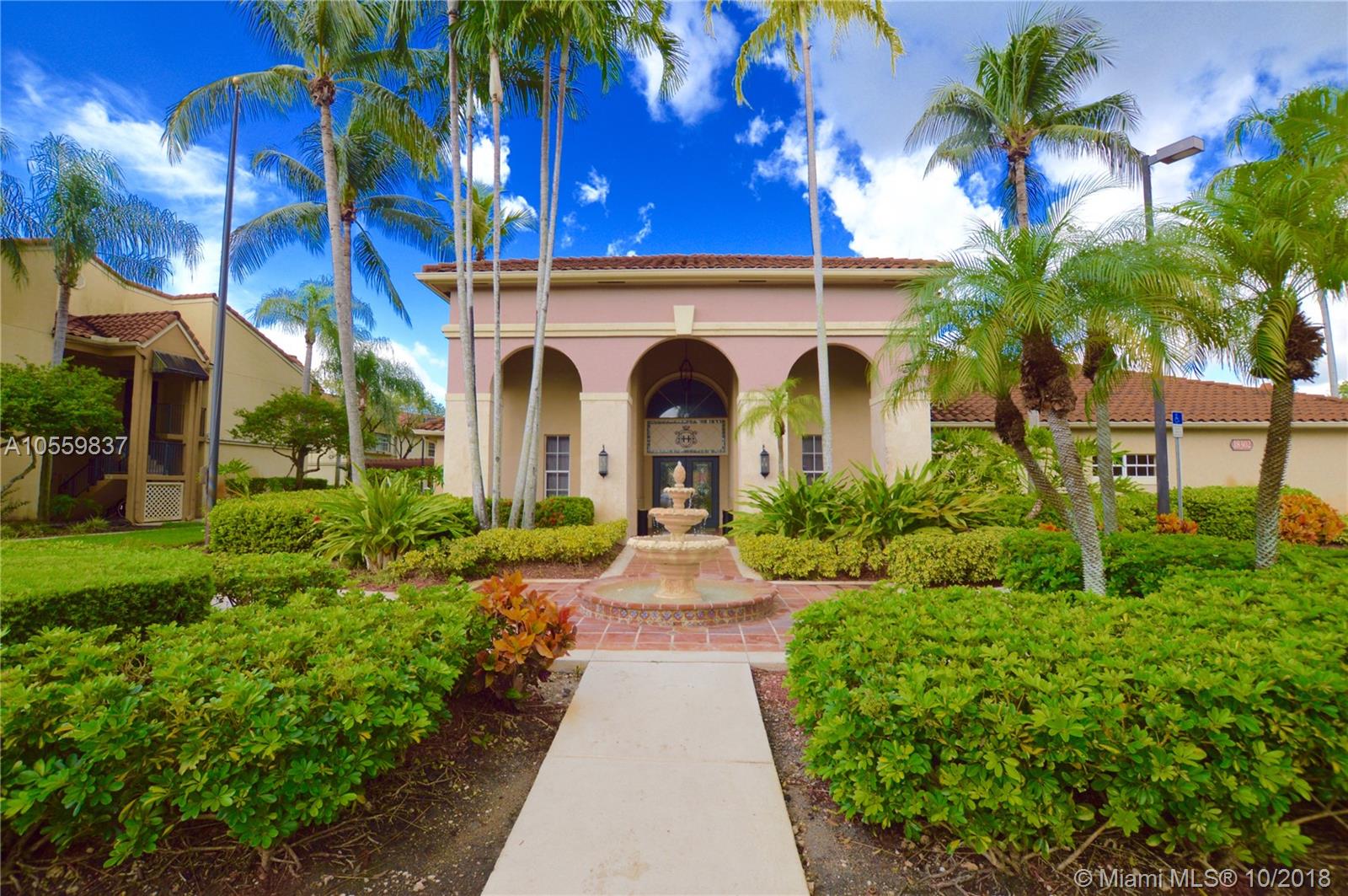 LA HACIENDA COUNTRY CLUB - Residential Lease