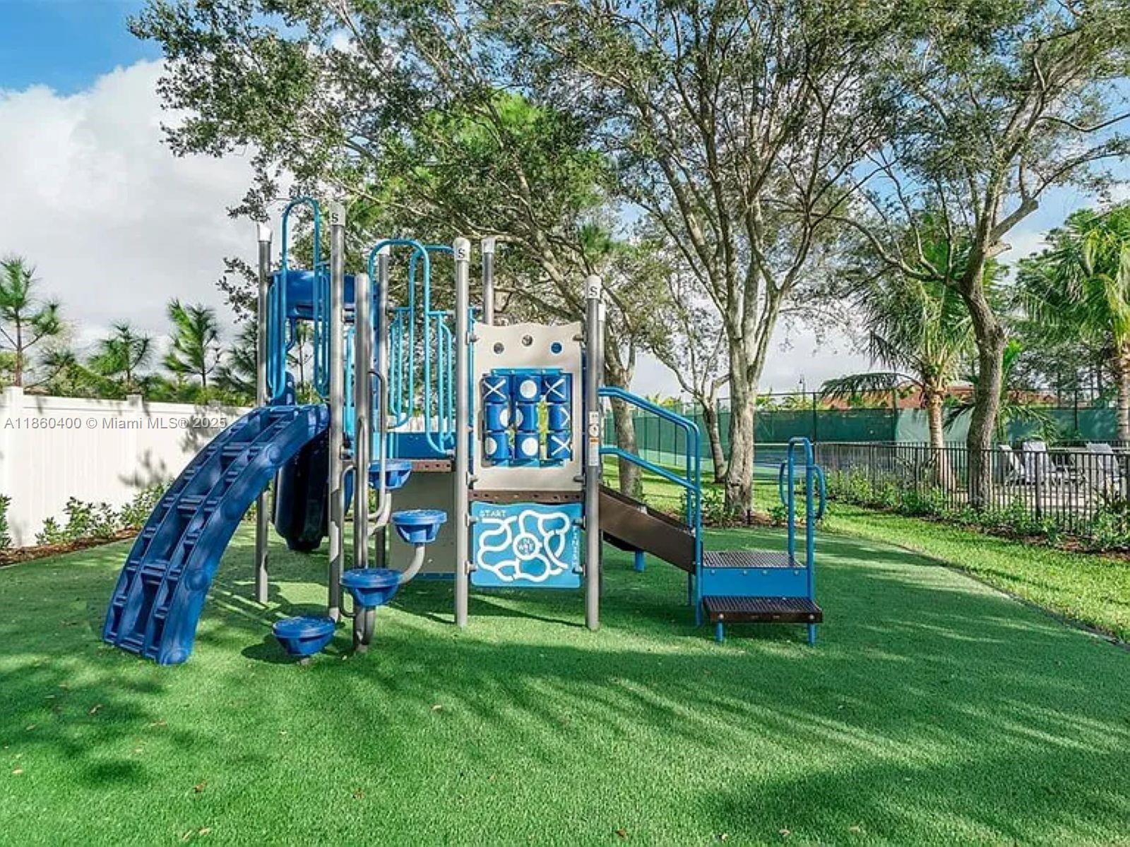 TOSCANA ISLES PUD PL - Residential