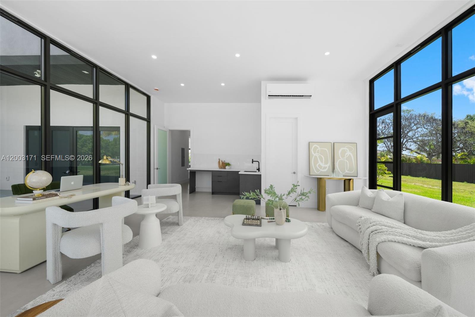 GIFFEN MANORS - Residential