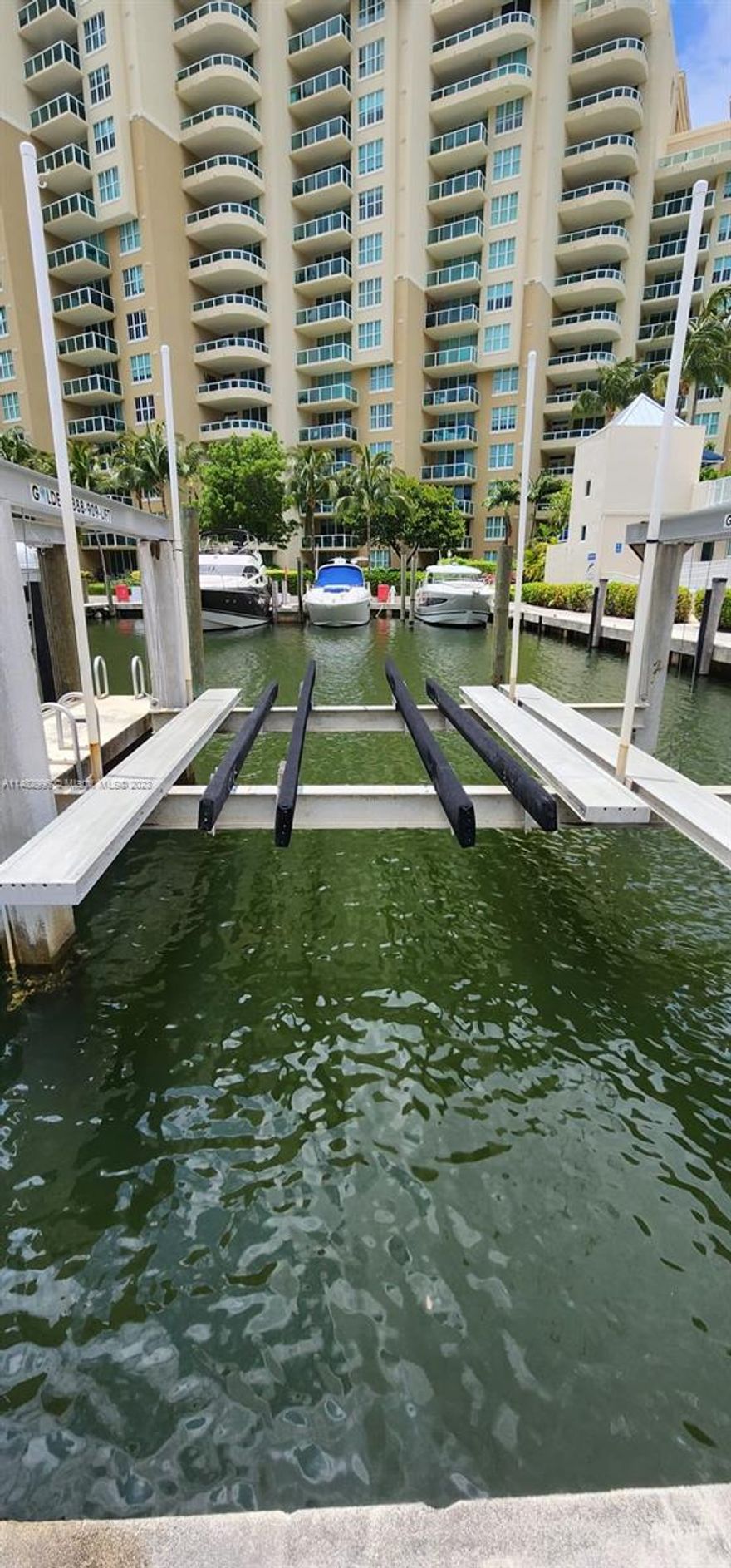 For rent at $1200 per month. Yearly lease. Boat slip with lift that can accomodate 16,000 lbs dry weight vessel. Must live in Aventura Marina One or Two condominium. Tenant pays electric bill. Security deposit of $2200.00. Tenant must follow HOA rules.