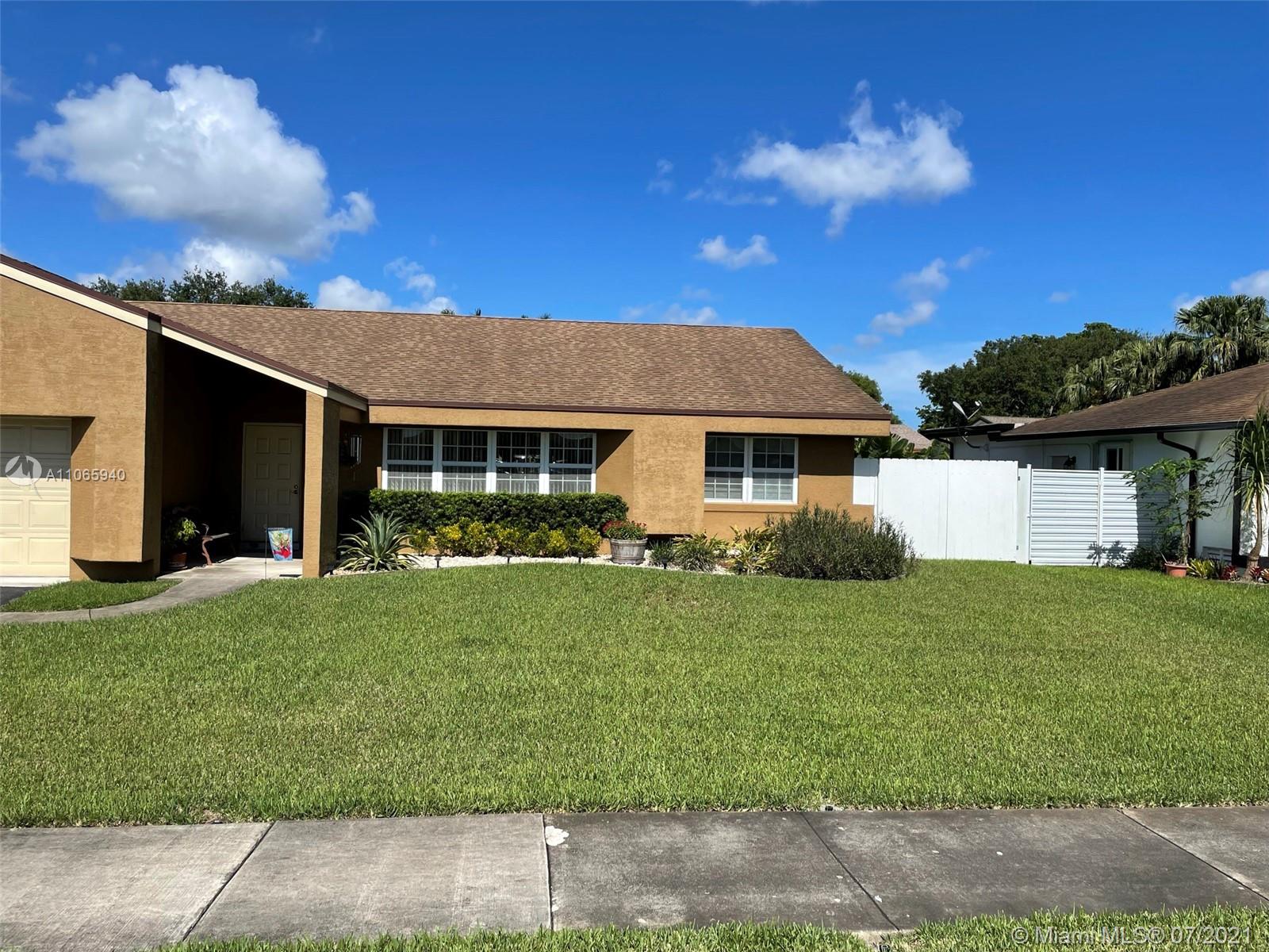 FLAMINGO GARDENS-TAMARIND - Residential